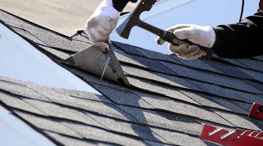 Professional gutter cleaning in Montgomery Village, MD